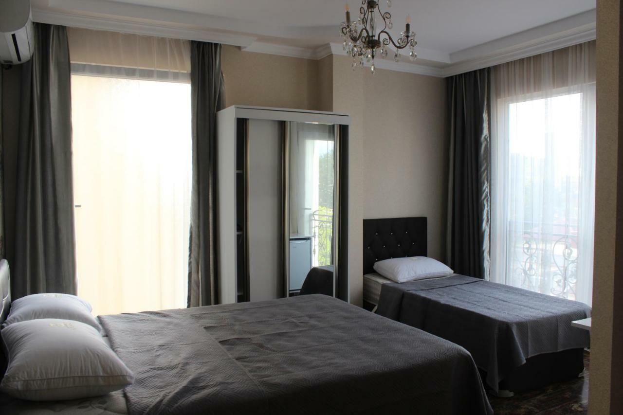 Union Hotel Batumi Kültér fotó