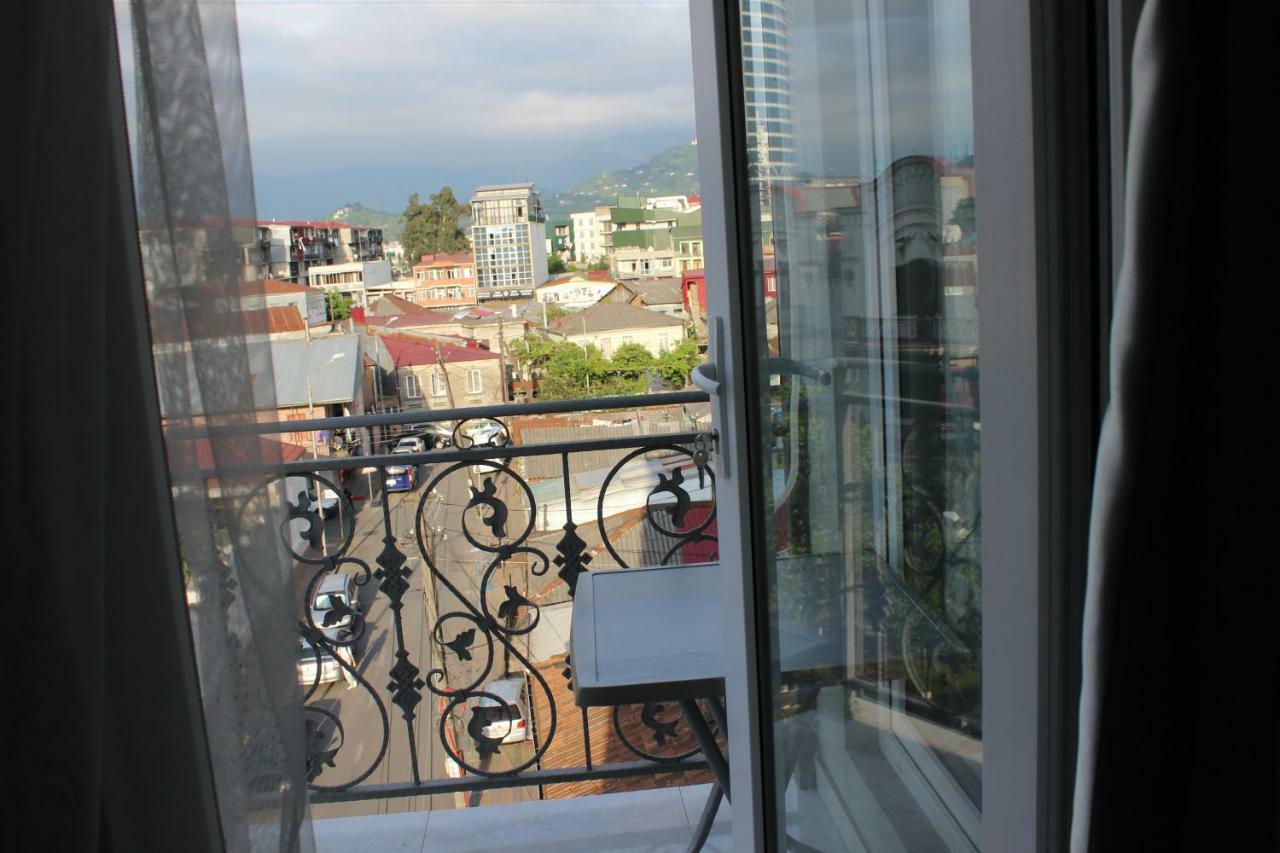 Union Hotel Batumi Kültér fotó