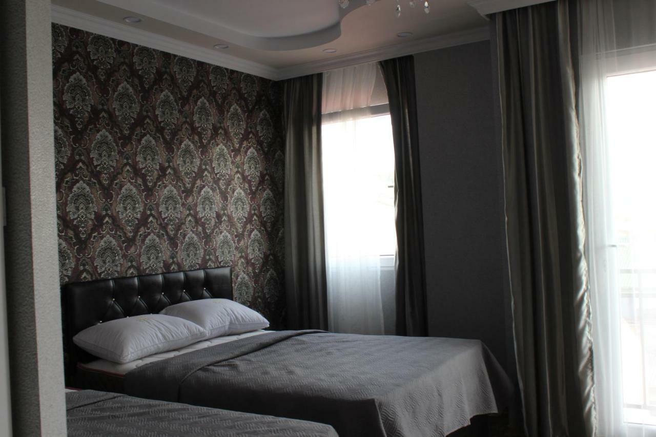 Union Hotel Batumi Kültér fotó