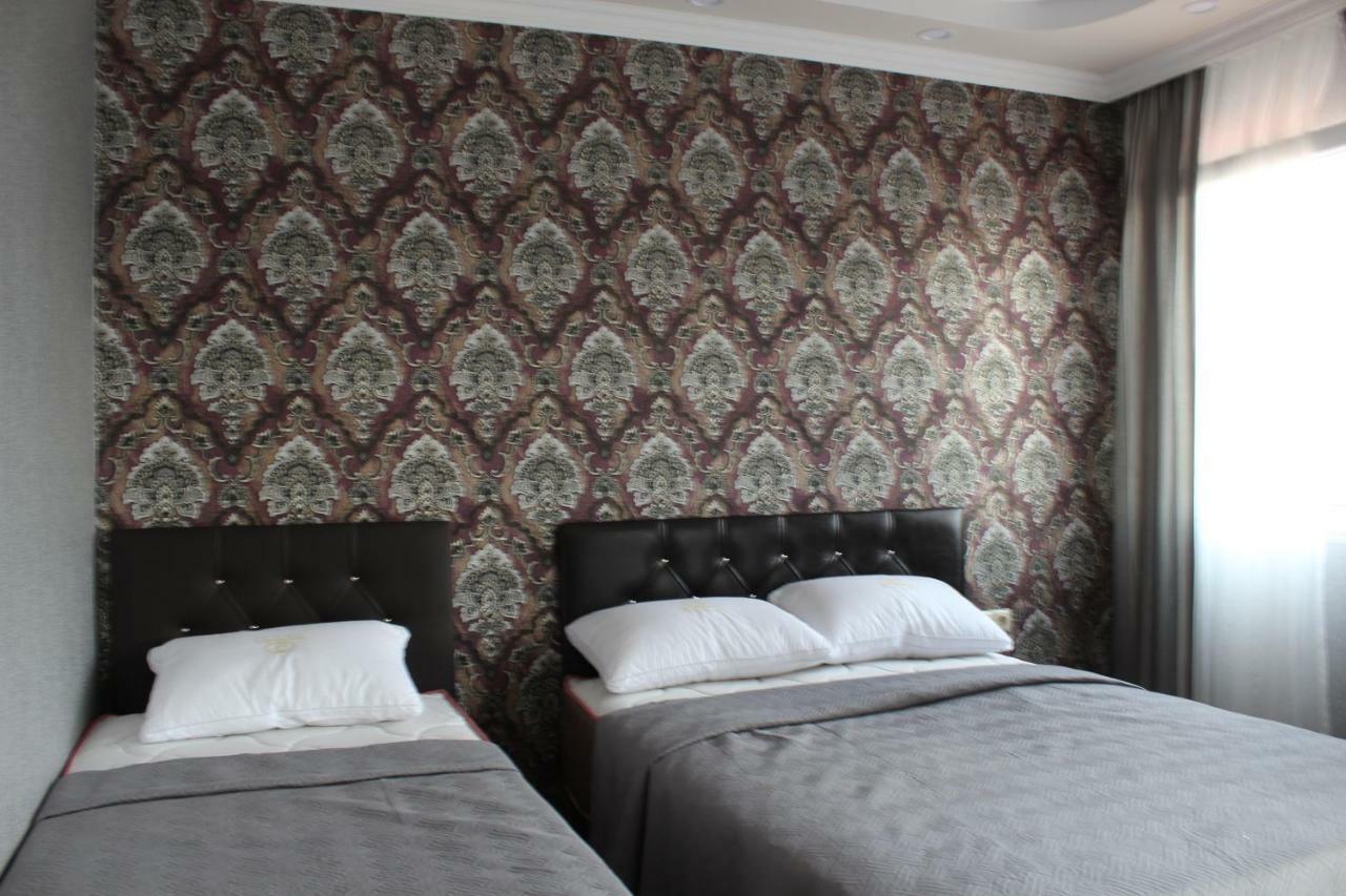 Union Hotel Batumi Kültér fotó
