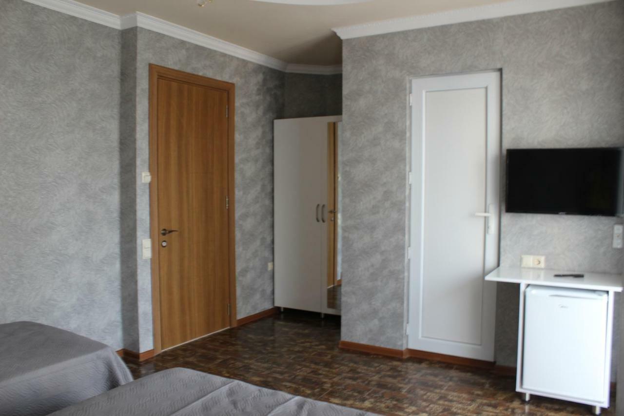 Union Hotel Batumi Kültér fotó