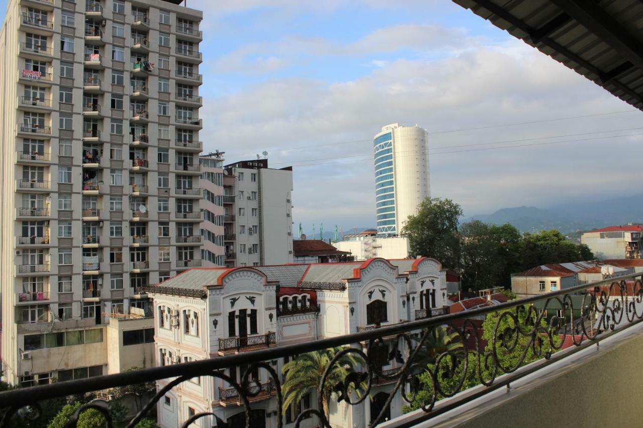 Union Hotel Batumi Kültér fotó