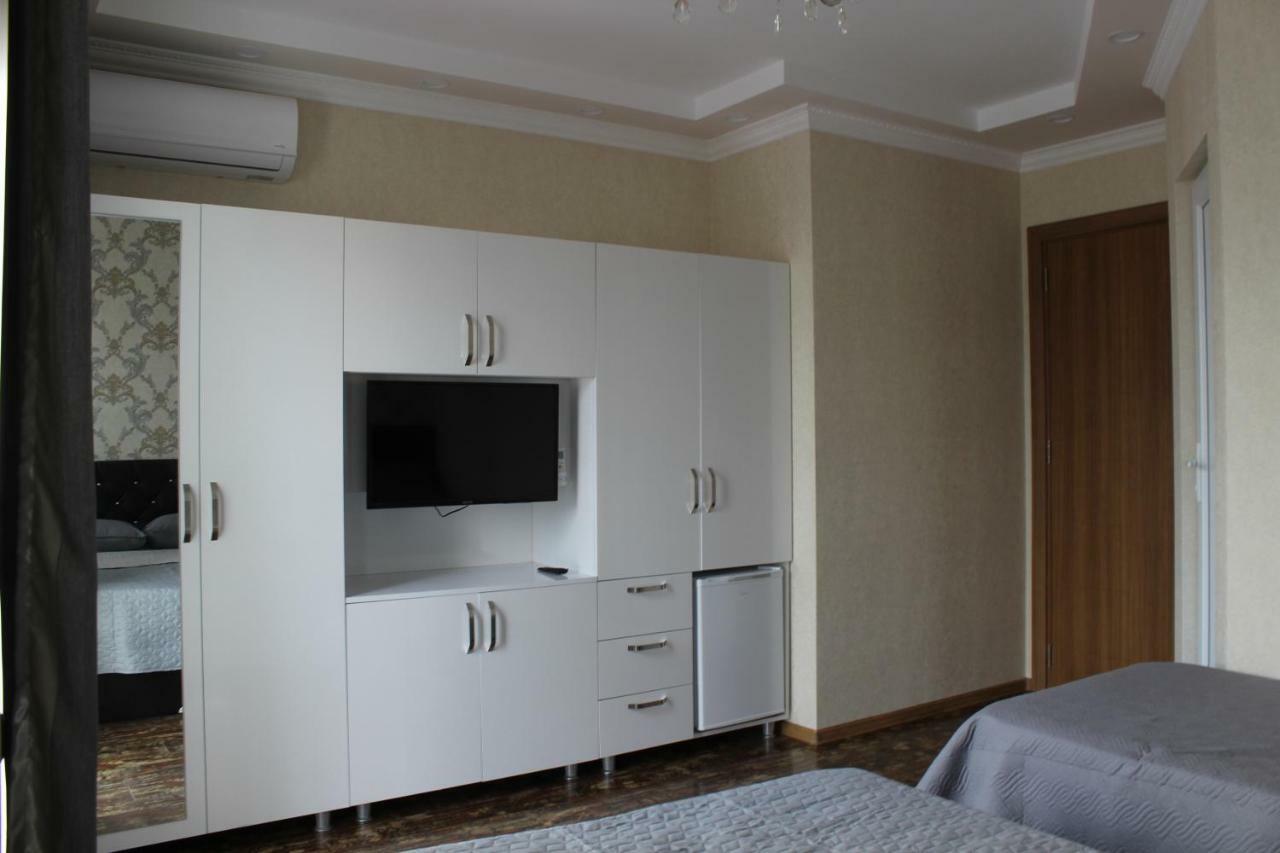 Union Hotel Batumi Kültér fotó