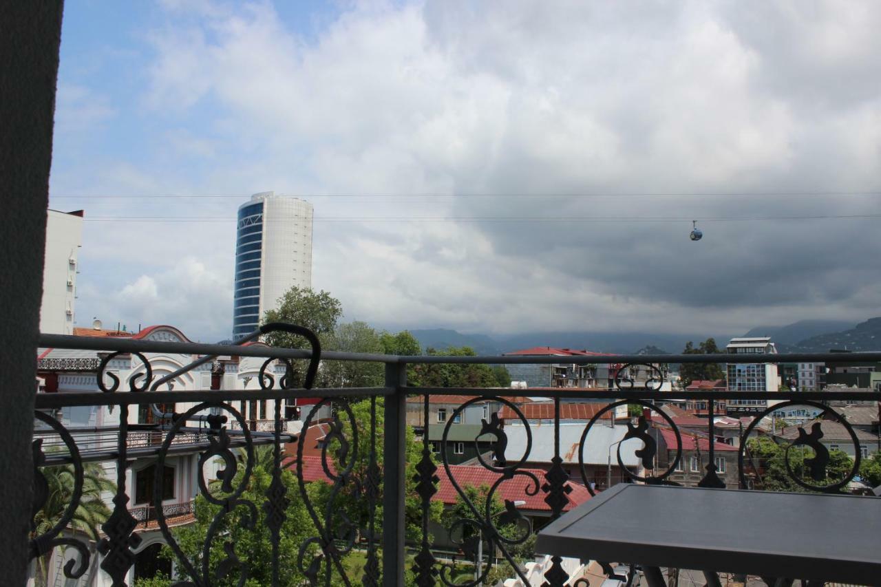 Union Hotel Batumi Kültér fotó