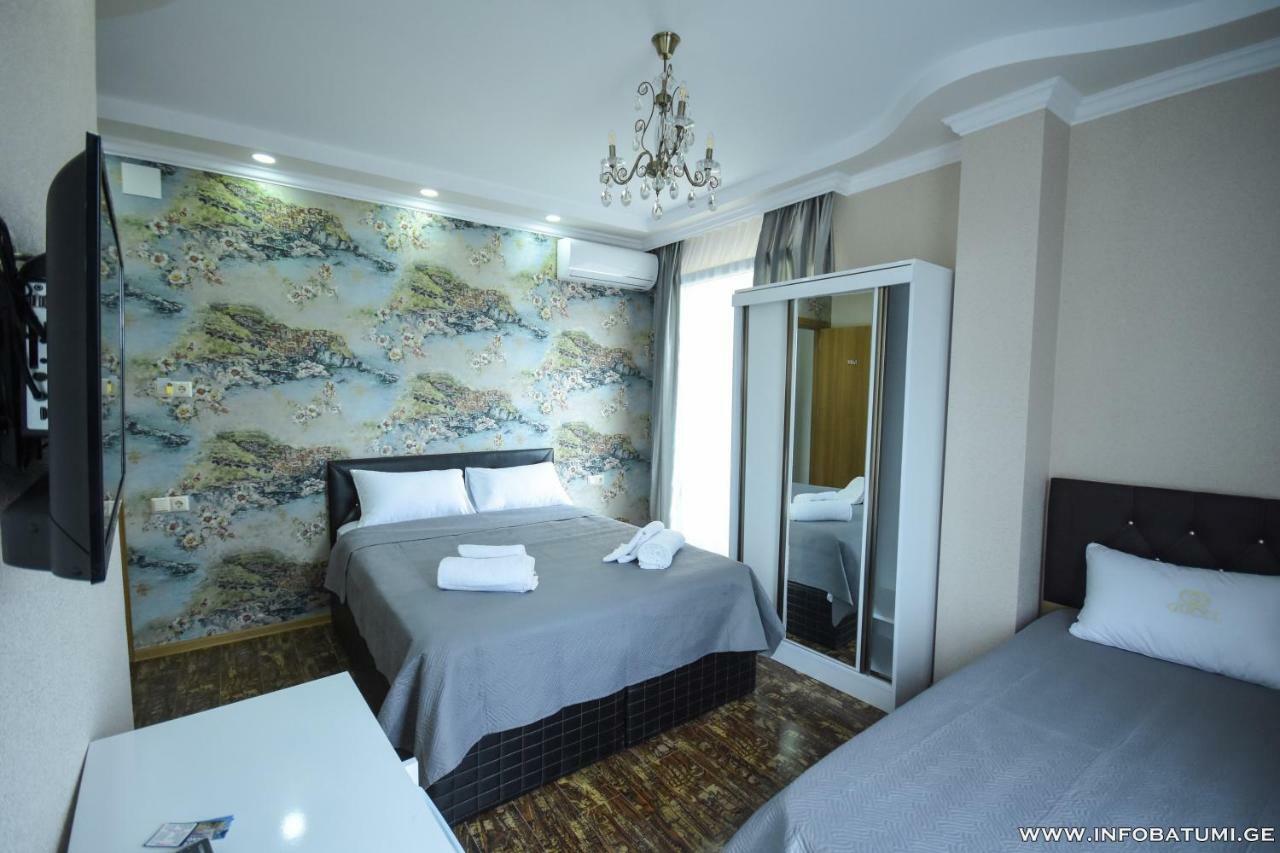 Union Hotel Batumi Kültér fotó