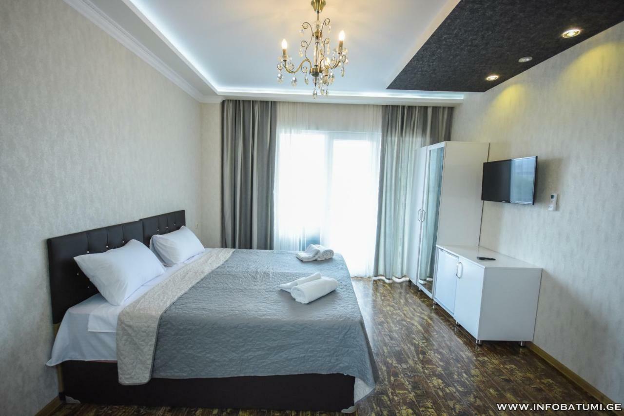 Union Hotel Batumi Kültér fotó